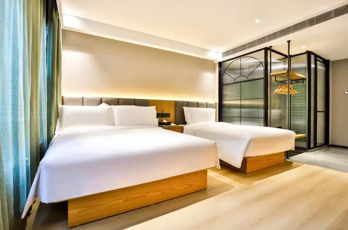 True Go Hotel - Shanghai Jing'An Temple Nanjing West Road Ngoại thất bức ảnh