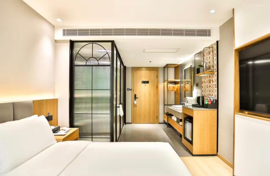 True Go Hotel - Shanghai Jing'An Temple Nanjing West Road Ngoại thất bức ảnh