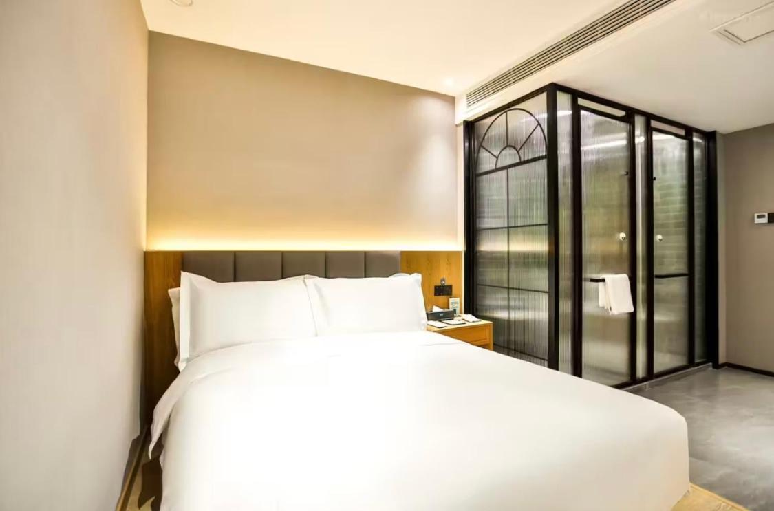 True Go Hotel - Shanghai Jing'An Temple Nanjing West Road Ngoại thất bức ảnh