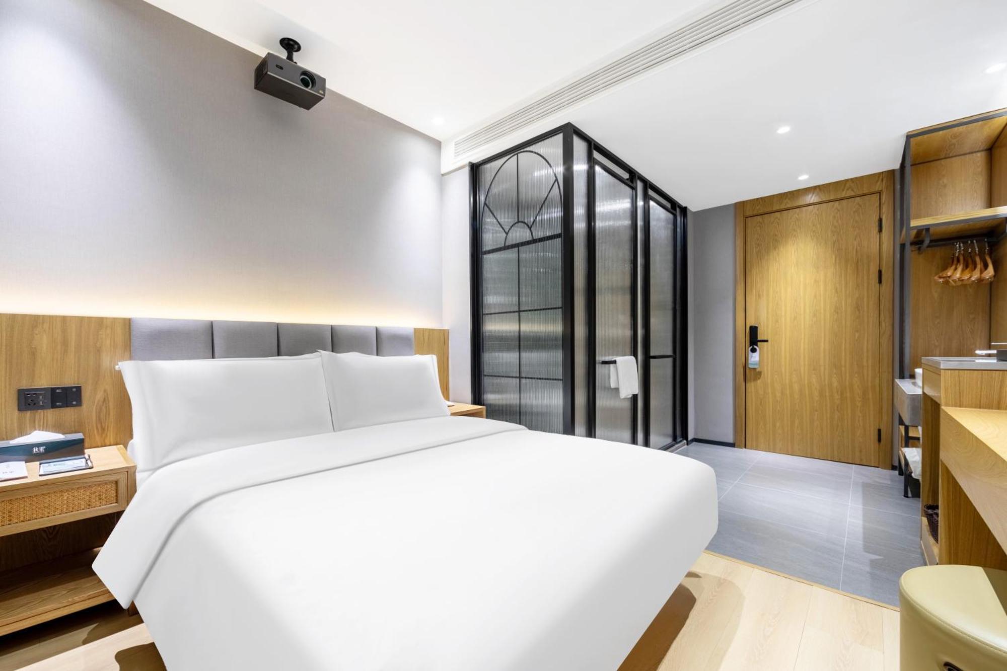 True Go Hotel - Shanghai Jing'An Temple Nanjing West Road Ngoại thất bức ảnh