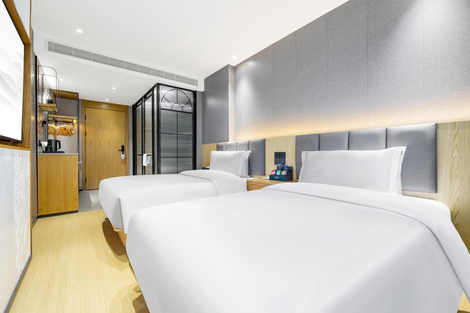 True Go Hotel - Shanghai Jing'An Temple Nanjing West Road Ngoại thất bức ảnh