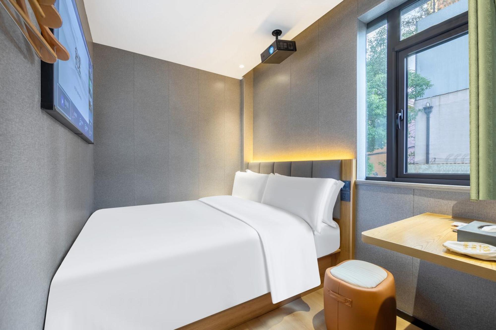 True Go Hotel - Shanghai Jing'An Temple Nanjing West Road Ngoại thất bức ảnh